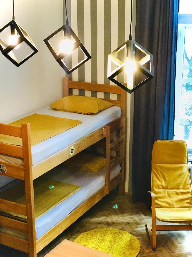 Hostel Sova Нови-Сад Экстерьер фото