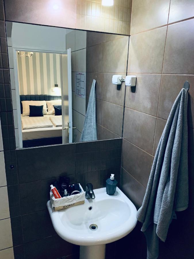 Hostel Sova Нови-Сад Экстерьер фото